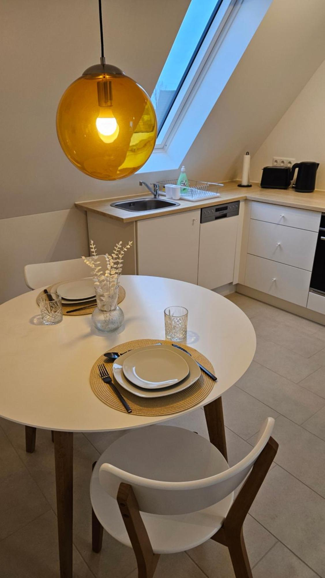 Ferienwohnung As 5 One & Two Bamberg - Modern In Ruhiger Lager Mit Balkon هلشتات المظهر الخارجي الصورة